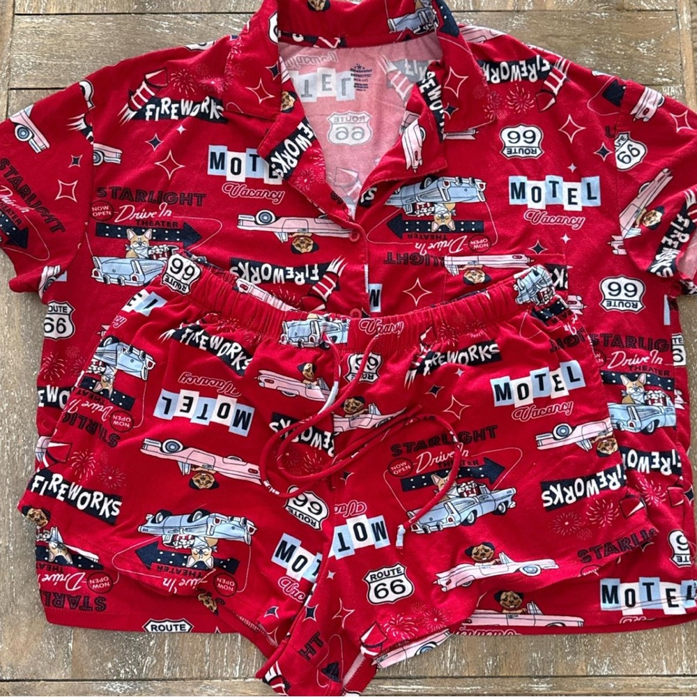 Red and white vintage 90s streetwear pajama set pajamas